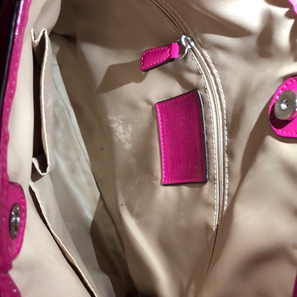 Coach Poppy Liquid Gloss Slim Tote Shoulder Bag - Picture 6 of 6